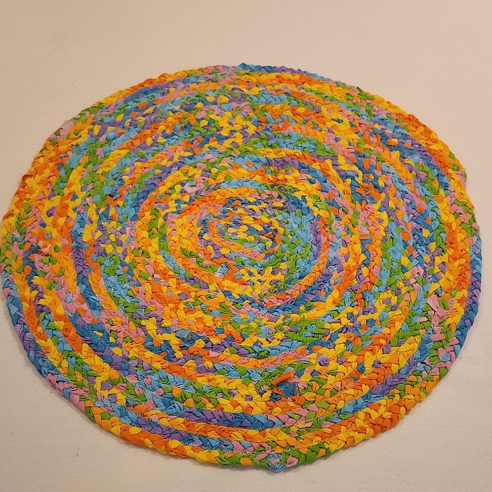 Handmade Multicolor Braided 28" Round Rug